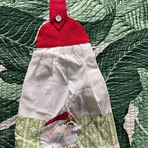 BRAND NEW ST NICHOLS CHRISTMAS SANTA KITCHEN TOWEL